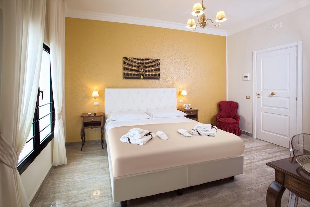 Neapolitantrips Hotel Dış mekan fotoğraf