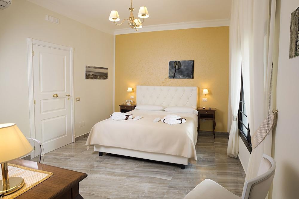 Neapolitantrips Hotel Dış mekan fotoğraf